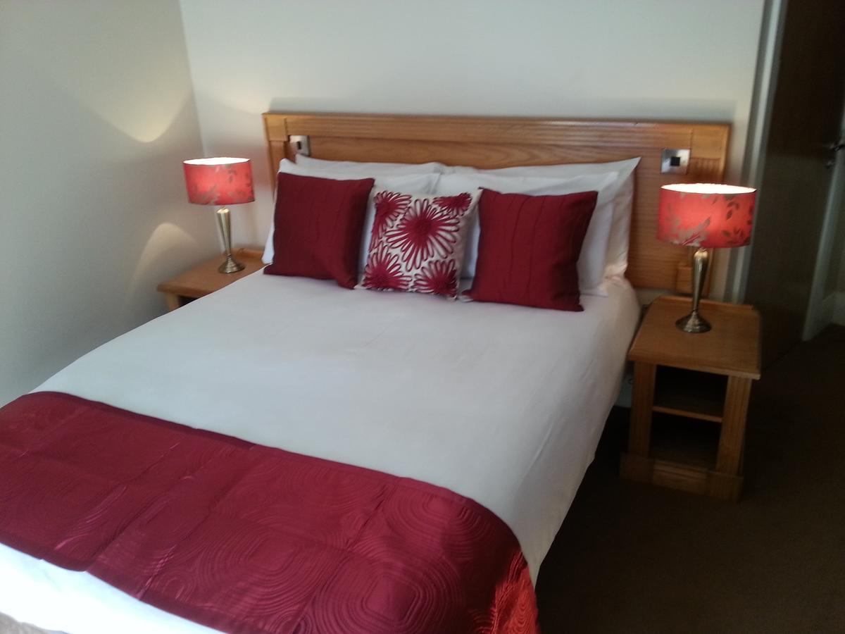 Tinahely Murphys Hotel מראה חיצוני תמונה